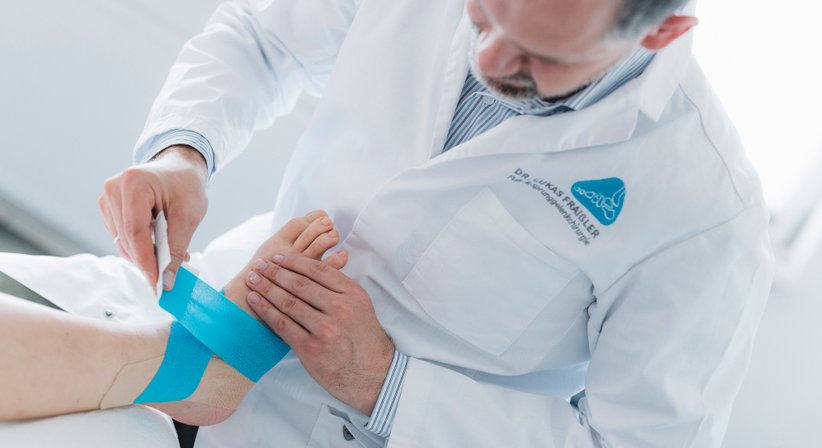 Kinesiotaping - Dr. Lukas Fraißler - Orthopäde Gröbming 8962