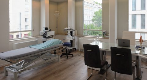 Dr. Marie Sophie Asmus - Orthopädin Wien 1090