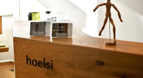 Dr. med. univ. Florian Ellersdorfer - Orthopäde Wien 1040