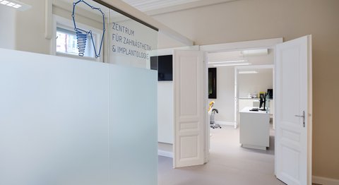 Univ.-Ass. DDr. Alexander Zimmermann, MSc. - Zahnarzt Wien 1080