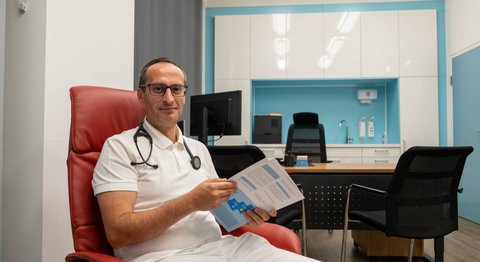 Dr. Ilyas Kozanli - Internist Wien 1190