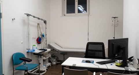 Dr. Ilyas Kozanli - Internist Wien 1190