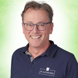 Dr. Ernst Schweidler - Zahnarzt Amstetten 3300