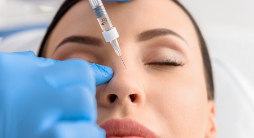 Botox- und Hyaluronsäure Behandlungen - Dr. Ingo Plötzeneder - Plastischer Chirurg Dornbirn 6850
