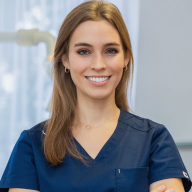 Dr. Isabella Liska - Zahnärztin Hautzendorf 2123