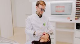 Dr. Lutz Hodecker - Zahnarzt Wien 1010