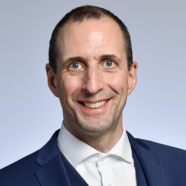 Prim. Dr. Sven Thomas Falle-Mair - Unfallchirurg Brunn am Gebirge 2345