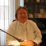 Prim. Prof. Dr. Roland Oppolzer - Orthopäde Wien 1080