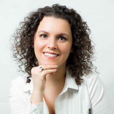Dr. Eva Kovacs-Rezban - Zahnärztin Wien 1070