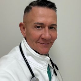 OA Dr. med. univ. Thomas Chatsakos - Kardiologe WIEN 1130