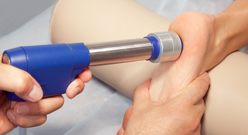 Stoßwellentherapie - Dr. Andreas Gfrerrer, MSc - Orthopäde Stockerau 2000