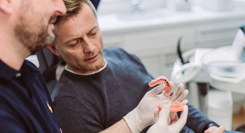 Praxis - Dr. Franz Atzlinger jr. - Zahnarzt Thalheim bei Wels 4600