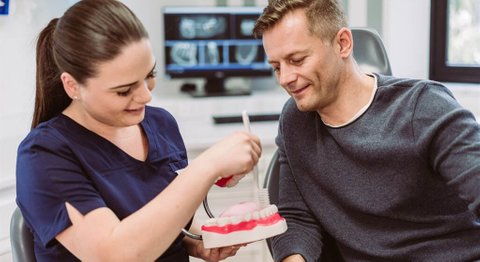 Praxis - Dr. Franz Atzlinger jr. - Zahnarzt Thalheim bei Wels 4600