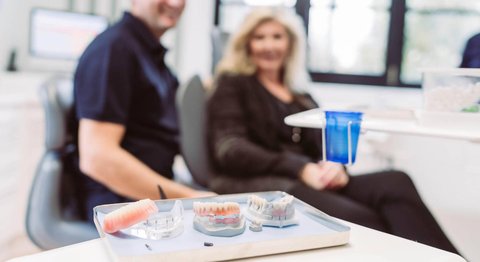 Praxis - Dr. Franz Atzlinger jr. - Zahnarzt Thalheim bei Wels 4600