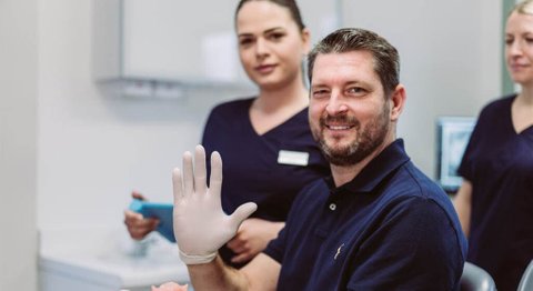 Praxis - Dr. Franz Atzlinger jr. - Zahnarzt Thalheim bei Wels 4600