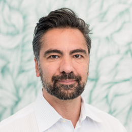 Dr. med. univ. Renato Seyrafi - Allgemeinchirurg/Viszeralchirurg Wien 1090