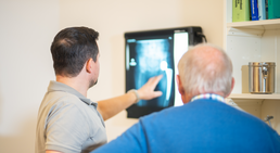 Praxis - OA Dr. Christopher Godwin-Toby - Orthopäde Gablitz 3003