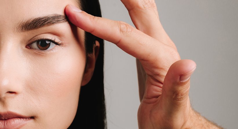 Lidchirurgie (Blepharoplastik) - Dr. Philipp Mayr - Plastischer Chirurg Leonding 4060