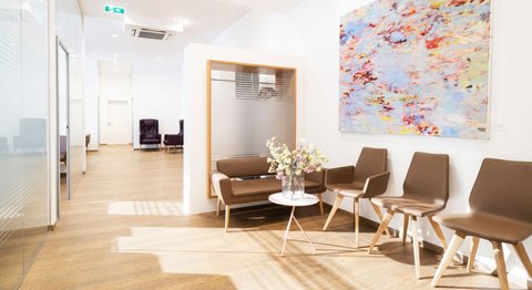 Dr. med. Mathias Brunbauer - Frauenarzt Wien 1010