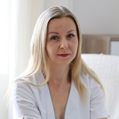 MUDr. Zuzana Karnasova - Neurologin Baden 2500