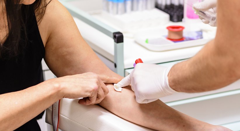 Blutabnahme - DDr. med. Mag. phil. Bettina Wendl - Frauenärztin Baden 2500