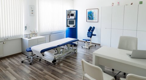 Priv. Doz. Dr. Nicolas Aigner - Orthopäde Wien 1210