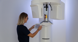 Dr. med. dent. Gregor Ley, MSc. BA - Zahnarzt Steyr 4400