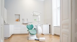 Dr. Siamak Alizadeh - Zahnarzt Wien 1010