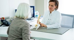 Dr. Anna Krug - Physikalische Medizinerin Wien 1190