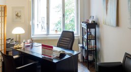 Priv. Doz. Dr. Camillo Sherif - Neurochirurg Wien 1060