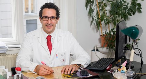 Priv. Doz. Dr. Camillo Sherif - Neurochirurg Wien 1060