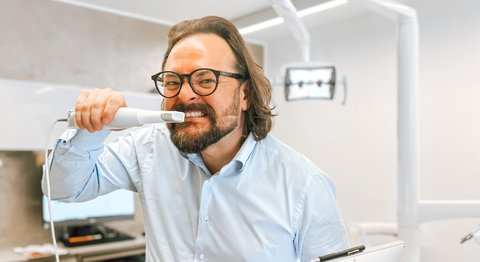 Zahnarzt Dr. Jörg  Hannesschläger - Praxis für Zahnmedizin und Kieferorthopädie in Klagenfurt - Zahnarzt Klagenfurt 9020