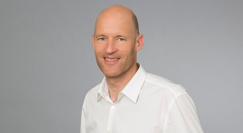 OA Dr. Thomas Czurda - Orthopäde Wien 1080