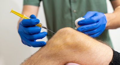 Hyaluronsäure Injektionen bei Arthrose (Knorpelaufbaukur)