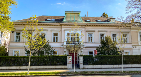 Dr. Julia Lachner-Zenker, MSc, MLS - Zahnärztin Wien 1190