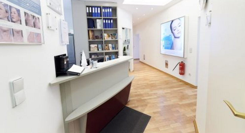 Dr. Sylvia Orasche - Hautärztin Wien 1180