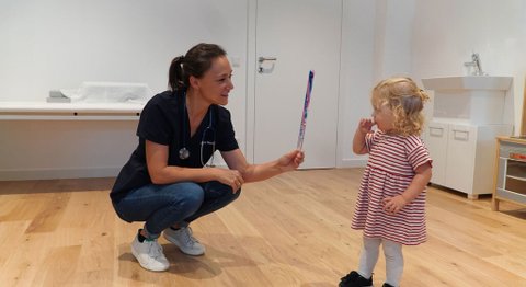 Dr. Sara Wessel - Kinderärztin Wien 1070