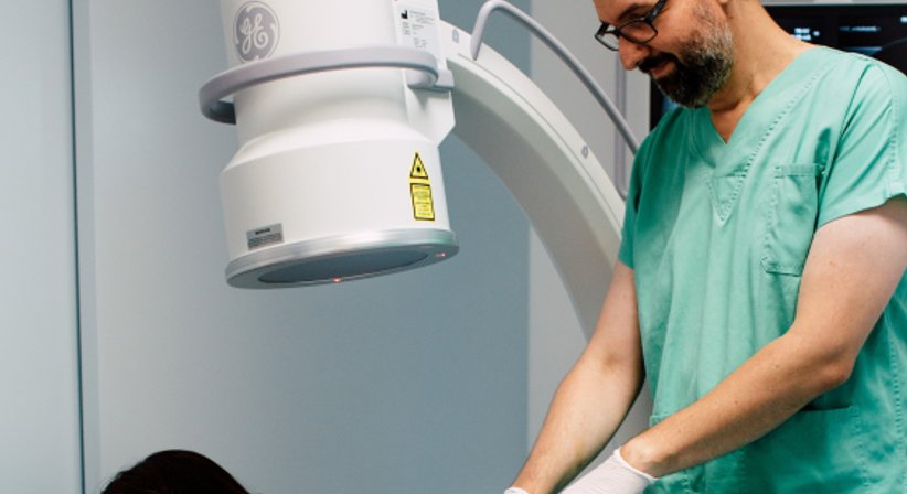 Interventionelle Schmerztherapie - OA Dr. Fernas Amir - Orthopäde Wien 1190