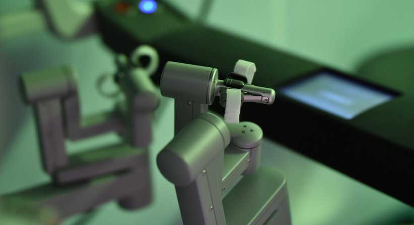 Roboterchirurgie - hightech unterstützte minimal-invasive Chirurgie mit dem DaVinci System - OA Dr. Teodor Kapitanov, FEBS - AWS - Allgemeinchirurg/Viszeralchirurg Wien 1060