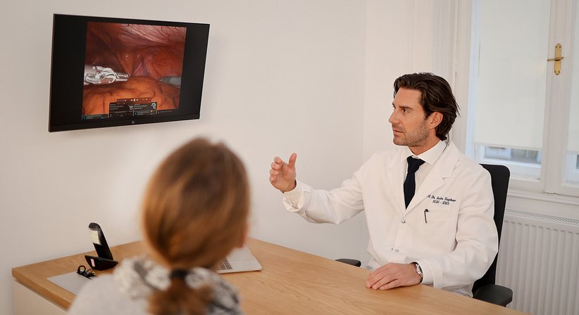 Roboterchirurgie - hightech unterstützte minimal-invasive Chirurgie mit dem DaVinci System - OA Dr. Teodor Kapitanov, FEBS - AWS - Allgemeinchirurg/Viszeralchirurg Wien 1060