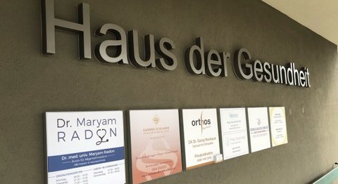 Dr. med. univ. Georg Neubauer - Orthopäde Bad Fischau-Brunn 2721