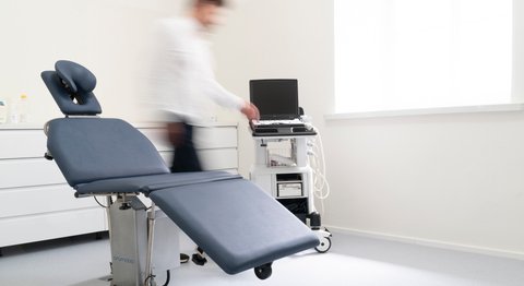 Praxisfoto von Dr. med. univ. Nazmi Kabashi