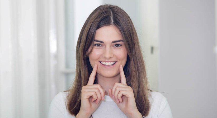 Bleaching – Weiße Zähne in wenigen Tagen! - Dr. Pia Faber-Miklautz - Zahnärztin Wien 1060