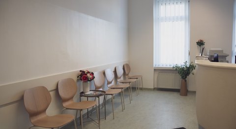 Dr. Michael Tiefenböck, MSc - Orthopäde Wien 1200