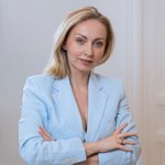 Dr. med. dent. Amra Kamenica - Zahnärztin Wien 1020