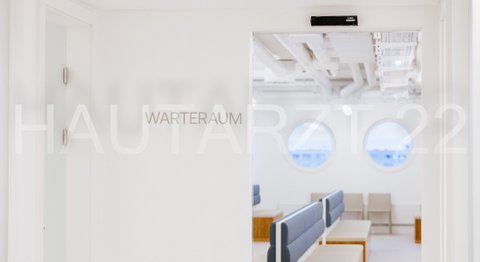 Dr. med. univ. Mo Pachala - Hautarzt Wien 1220