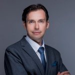 Dr. med. univ. Stefan Grossauer, MBA - Neurochirurg Wien 1090