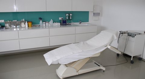 Dr. Roman Kleissner - Orthopäde Mistelbach 2130