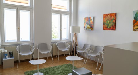 OA Dr. med. univ. Stefan Eipeldauer - Orthopäde Baden 2500