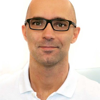 Dr. med. univ. Plamen Lozano - Frauenarzt Wien 1230